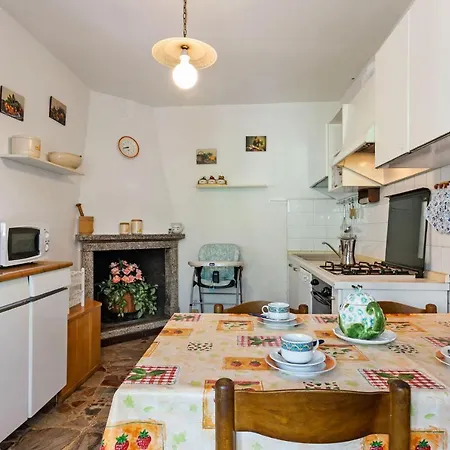Casa Ambrogio, Family By Halldis Holiday home *