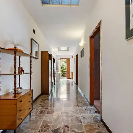 Casa Ambrogio, Family By Halldis Holiday home